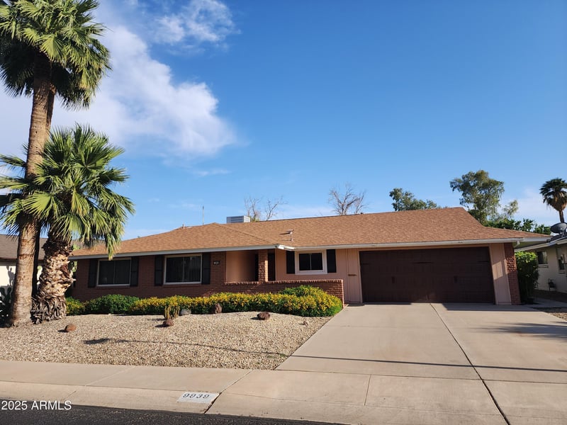 9939 Ironwood Dr, Sun City, AZ 85351