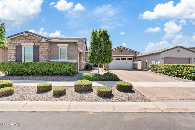 9939 Strobe Ave, Mesa, AZ 85212