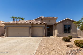 994 Oak St, Gilbert, AZ 85233