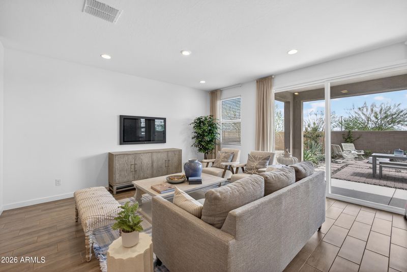 9941 S Dutchman Dr, Apache Junction, AZ 85120