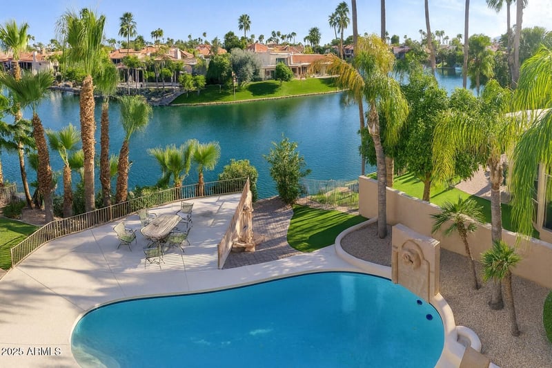 9943 Island Cir, Scottsdale, AZ 85258