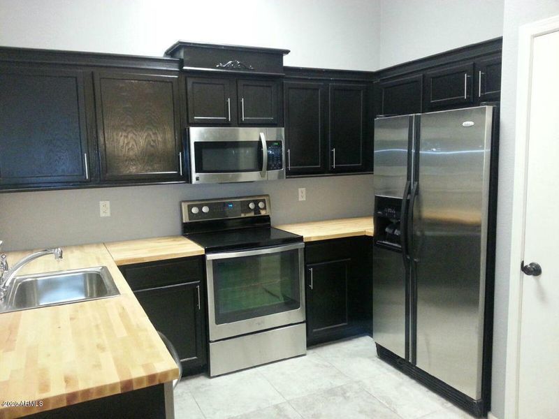 9951 E Dolphin Cir, Mesa, AZ 85208