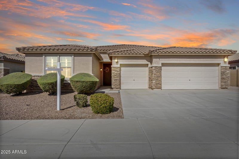 9952 Jessie Ln, Peoria, AZ 85383