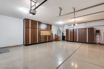 9952 Jessie Ln, Peoria, AZ 85383