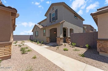 9952 Piccadilly Rd, Avondale, AZ 85392