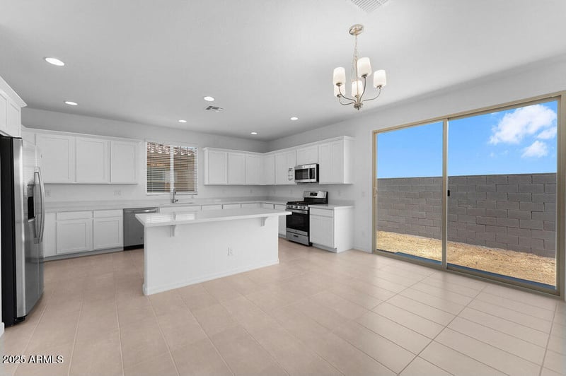 9952 Piccadilly Rd, Avondale, AZ 85392