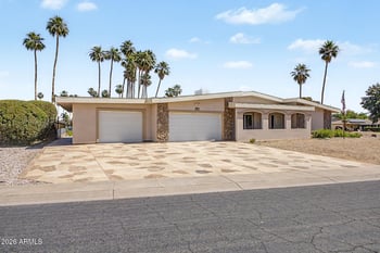 9952 Willow Point, Sun City, AZ 85351