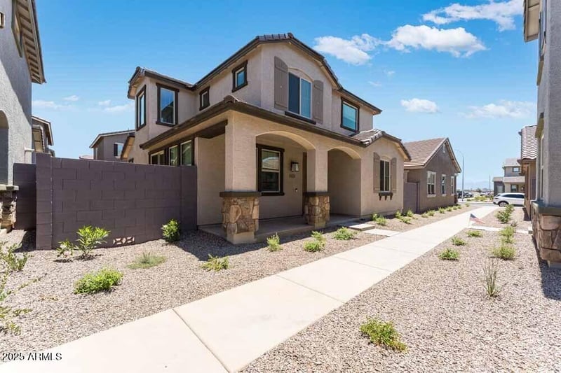 9954 Piccadilly Rd, Avondale, AZ 85392