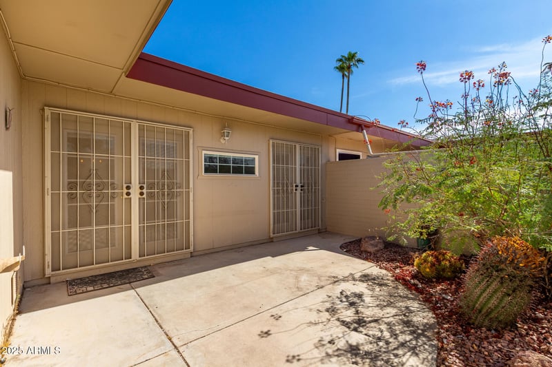 9955 Forrester Dr, Sun City, AZ 85351