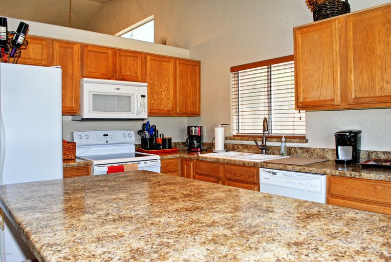 9955 W Devonshire Ave, Phoenix, AZ 85037