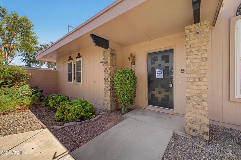 9959 W Hawthorn Dr, Sun City, AZ 85351
