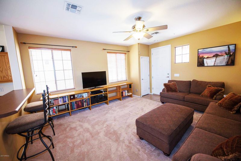 996 E Ranch Rd, Gilbert, AZ 85296