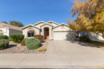 996 Princeton Ave, Gilbert, AZ 85234
