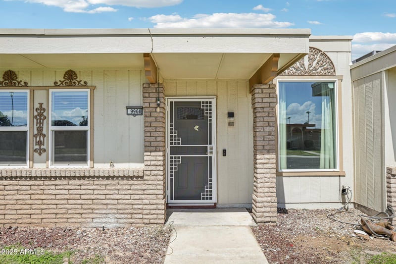 9960 Forrester Dr, Sun City, AZ 85351