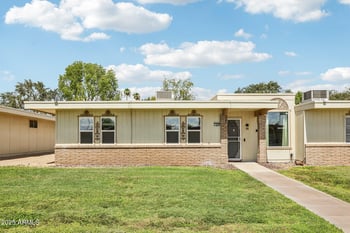 9960 Forrester Dr, Sun City, AZ 85351