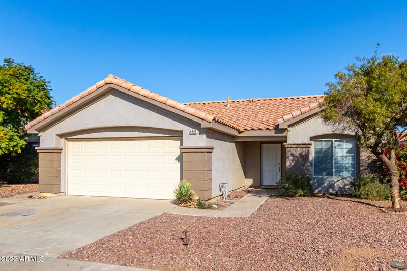 9960 W Devonshire Ave, Phoenix, AZ 85037
