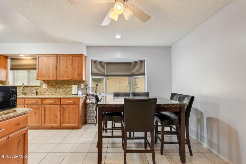 9961 Bolivar Dr, Sun City, AZ 85351