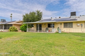 9961 Bolivar Dr, Sun City, AZ 85351