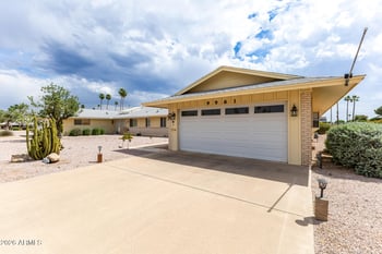 9961 Bolivar Dr, Sun City, AZ 85351