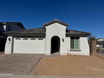 9964 Pinchot Ave, Avondale, AZ 85392