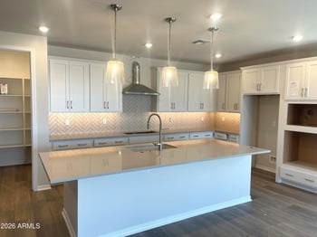 9968 Avalon Dr, Avondale, AZ 85392