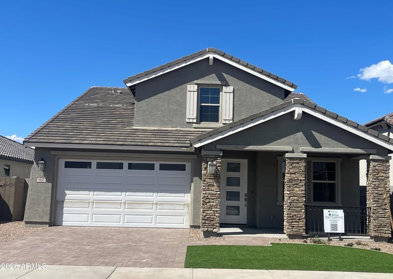 9968 W Avalon Dr, Avondale, AZ 85392