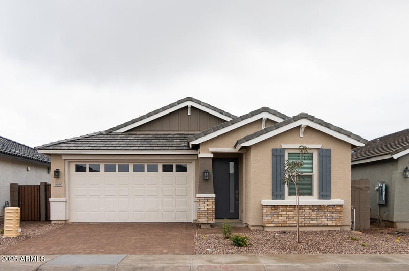 9969 Flower St, Avondale, AZ 85392