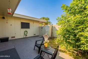 9970 Forrester Dr, Sun City, AZ 85351