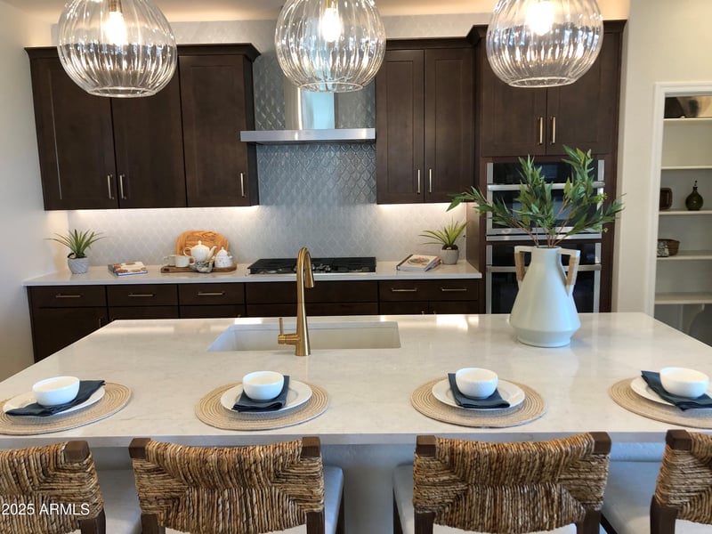 9979 Monterey Way, Avondale, AZ 85392