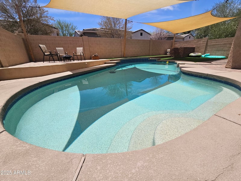 9983 Monterosa Ave, Phoenix, AZ 85037