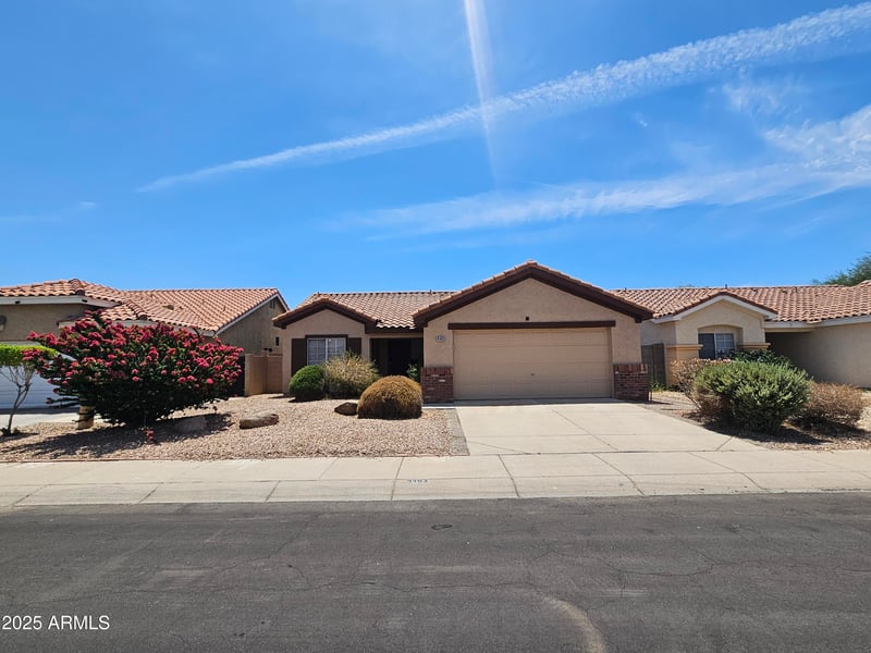 9983 Monterosa Ave, Phoenix, AZ 85037