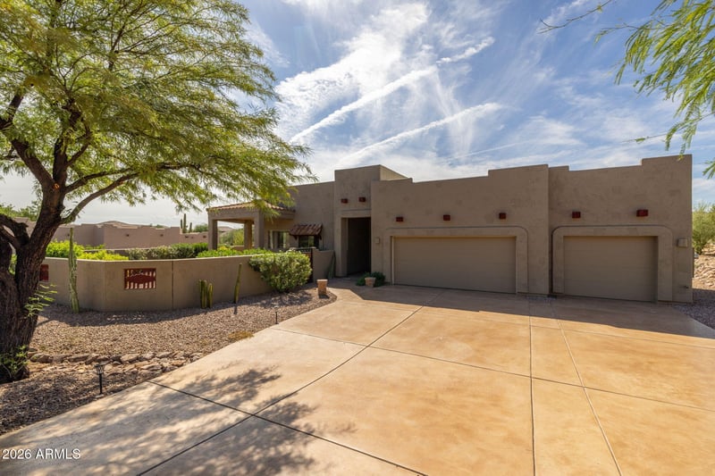 9987 E Fools Gold Pl, Gold Canyon, AZ 85118
