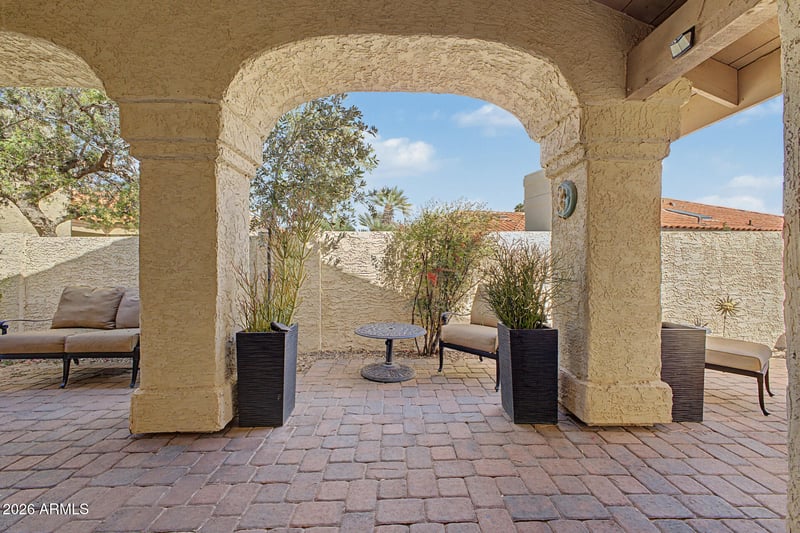 9987 Fanfol Dr, Scottsdale, AZ 85258