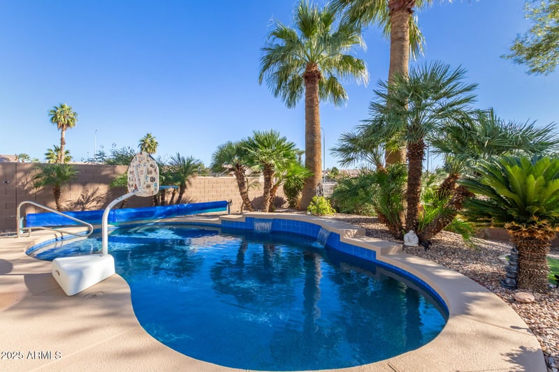 999 Indian Wells Pl, Chandler, AZ 85249