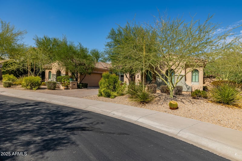 9990 Desert Beauty Dr, Scottsdale, AZ 85255