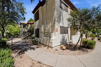 9990 N Scottsdale Rd #1015, Paradise Valley, AZ 85253