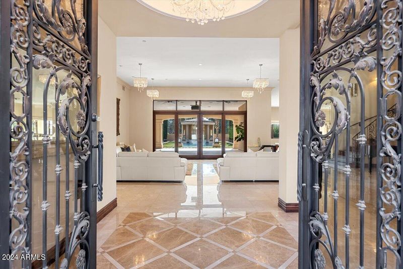 9993 E Cholla St, Scottsdale, AZ 85260