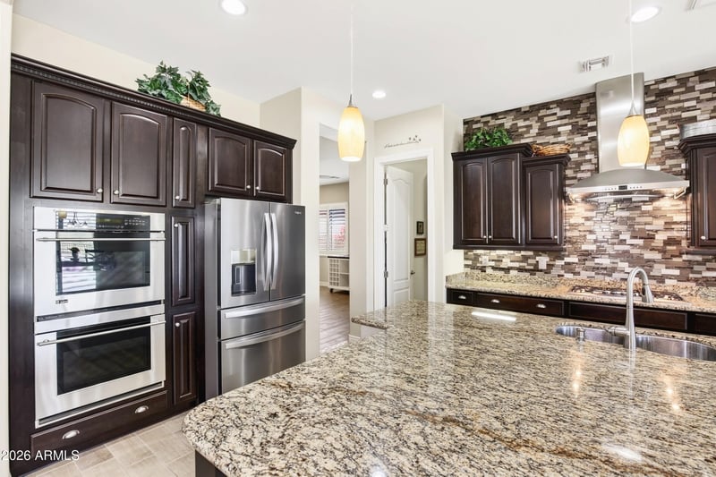 9994 Blue Sky Dr, Peoria, AZ 85383