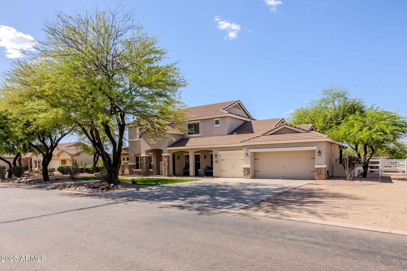9998 Prospector Dr, Queen Creek, AZ 85144