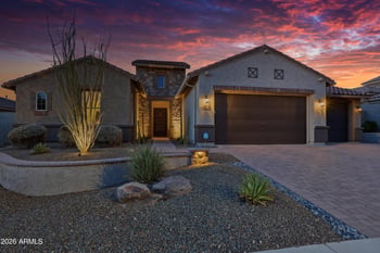 9998 W White Feather Ln, Peoria, AZ 85383
