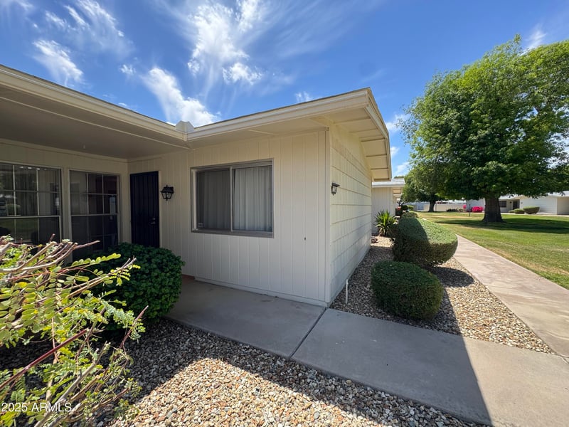 0  Ave, Sun City, AZ 85373