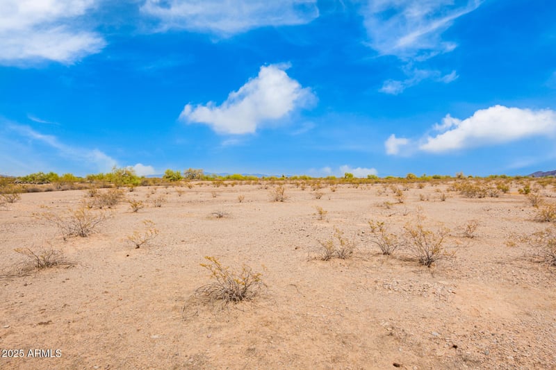 0 Highland Ave #243, Tonopah, AZ 85354