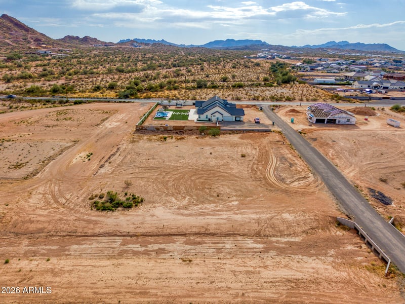 O Town Ln #33, San Tan Valley, AZ 85143