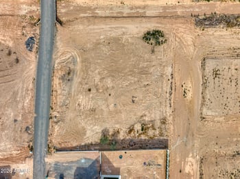 O Town Ln #33, San Tan Valley, AZ 85143