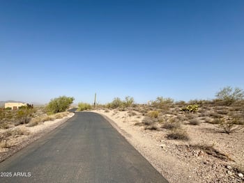 0 Quiet Hills Dr #-, Morristown, AZ 85342