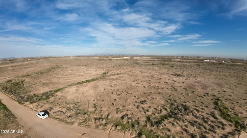 TBD 506 33 549j -- #60, Tonopah, AZ 85354