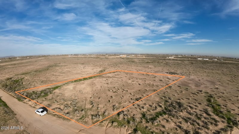 TBD 506 33 549j -- #60, Tonopah, AZ 85354