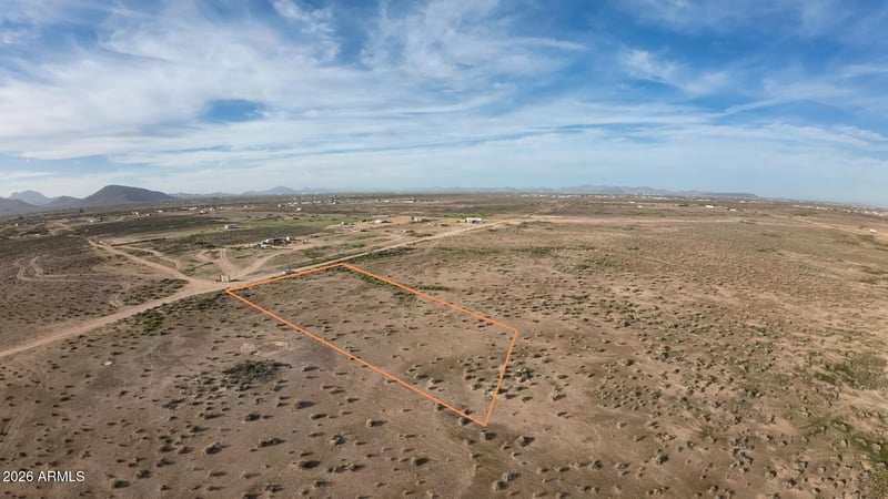 TBD 506 33 549j -- #60, Tonopah, AZ 85354