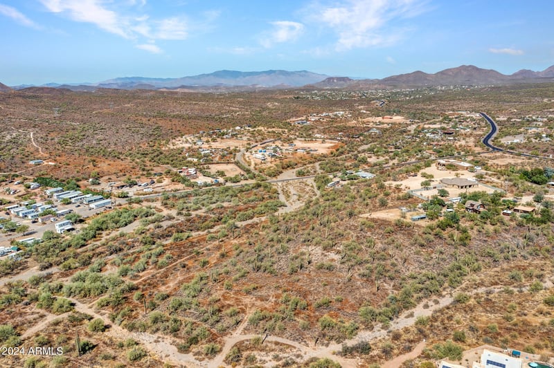 0 Unknown --, New River, AZ 85087