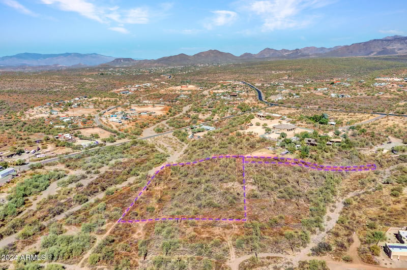 0 Unknown --, New River, AZ 85087